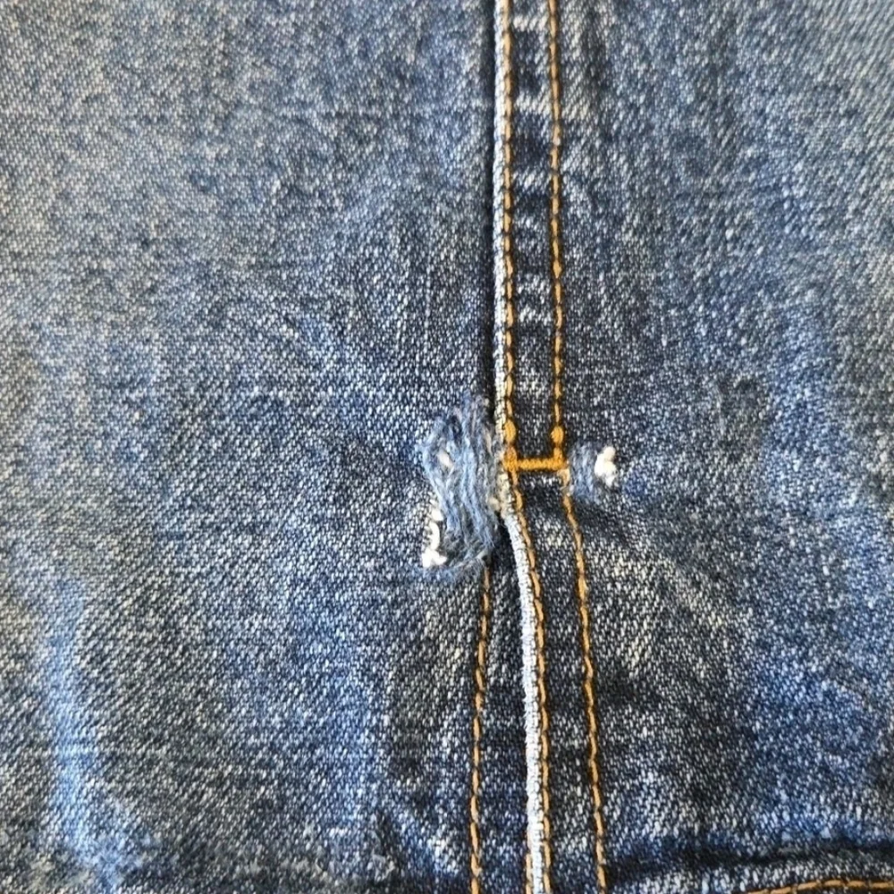 Tommy Hilfiger Girls Jean Skirt Vintage Y2K Size 10-12